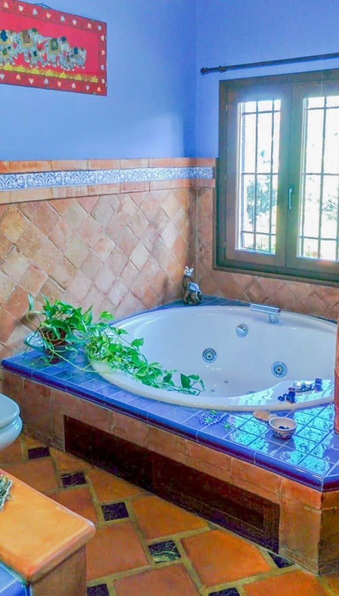 Chalet de 8 habitaciones en Alhaurín el Grande en venta con piscina garaje - 890.000 € (Ref: 9338829)