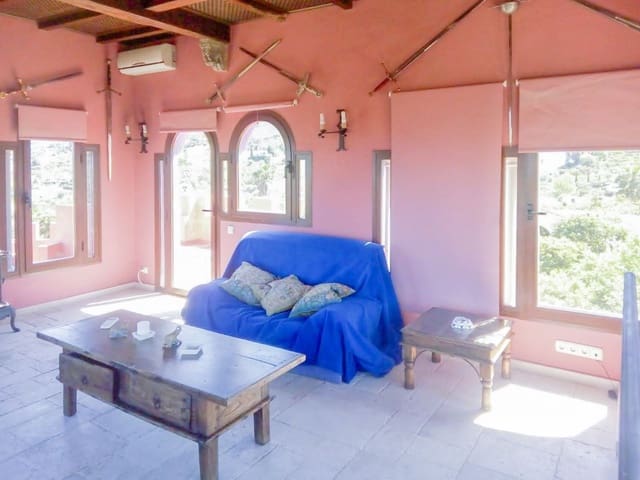 Chalet de 8 habitaciones en Alhaurín el Grande en venta con piscina garaje - 890.000 € (Ref: 9338829)