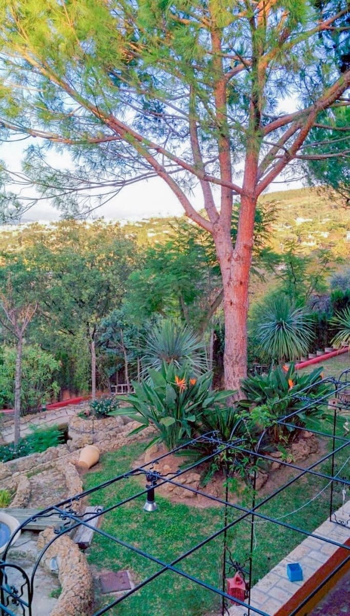 Chalet de 8 habitaciones en Alhaurín el Grande en venta con piscina garaje - 890.000 € (Ref: 9338829)