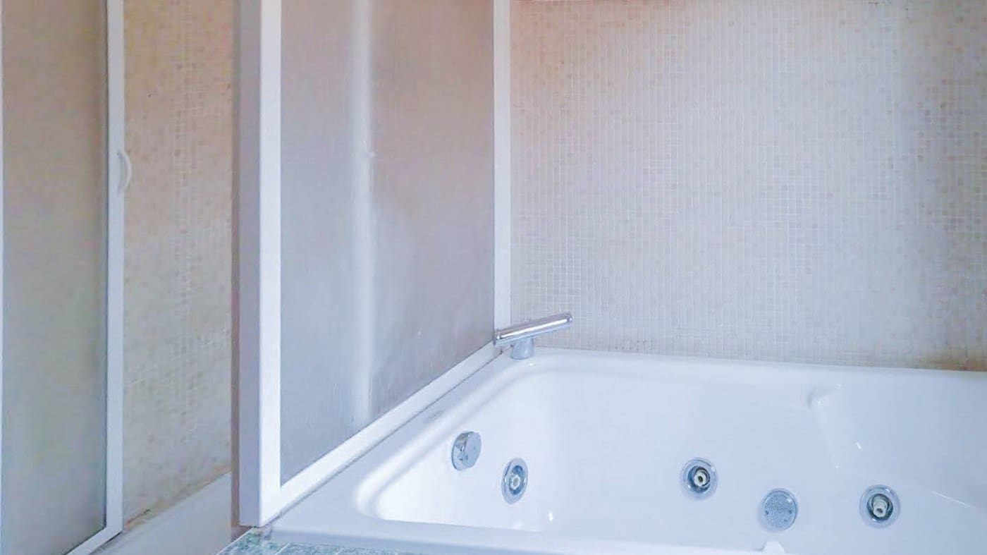 Chalet de 8 habitaciones en Alhaurín el Grande en venta con piscina garaje - 890.000 € (Ref: 9338829)