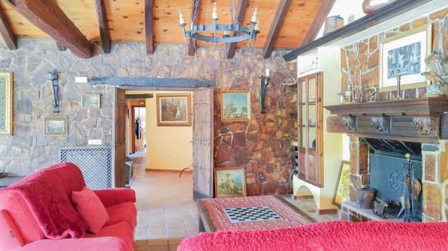 Chalet de 8 habitaciones en Alhaurín el Grande en venta con piscina garaje - 890.000 € (Ref: 9338829)