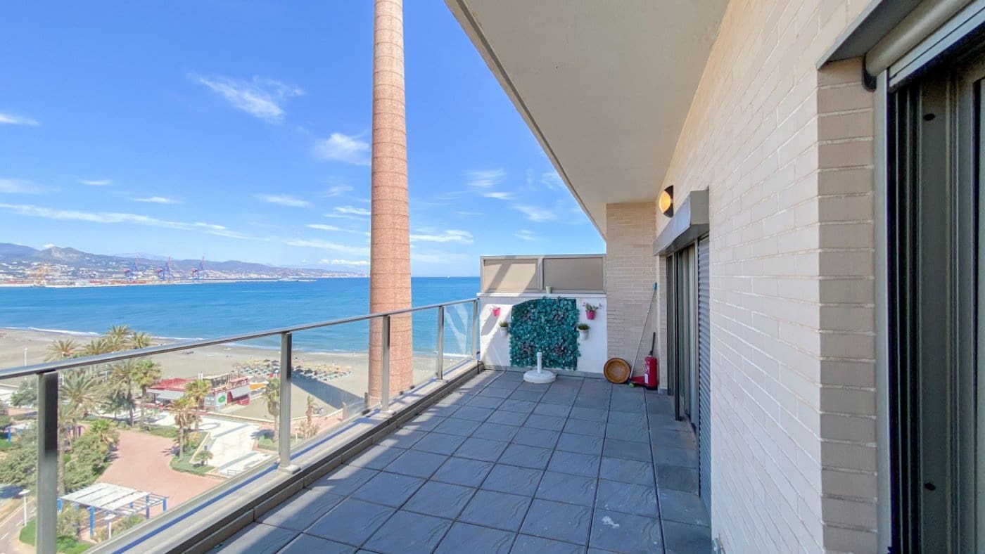 3 sypialnia Penthouse do wynajęcia w Miasto Malaga z garażem - 3 500 € (Ref: 9338832)