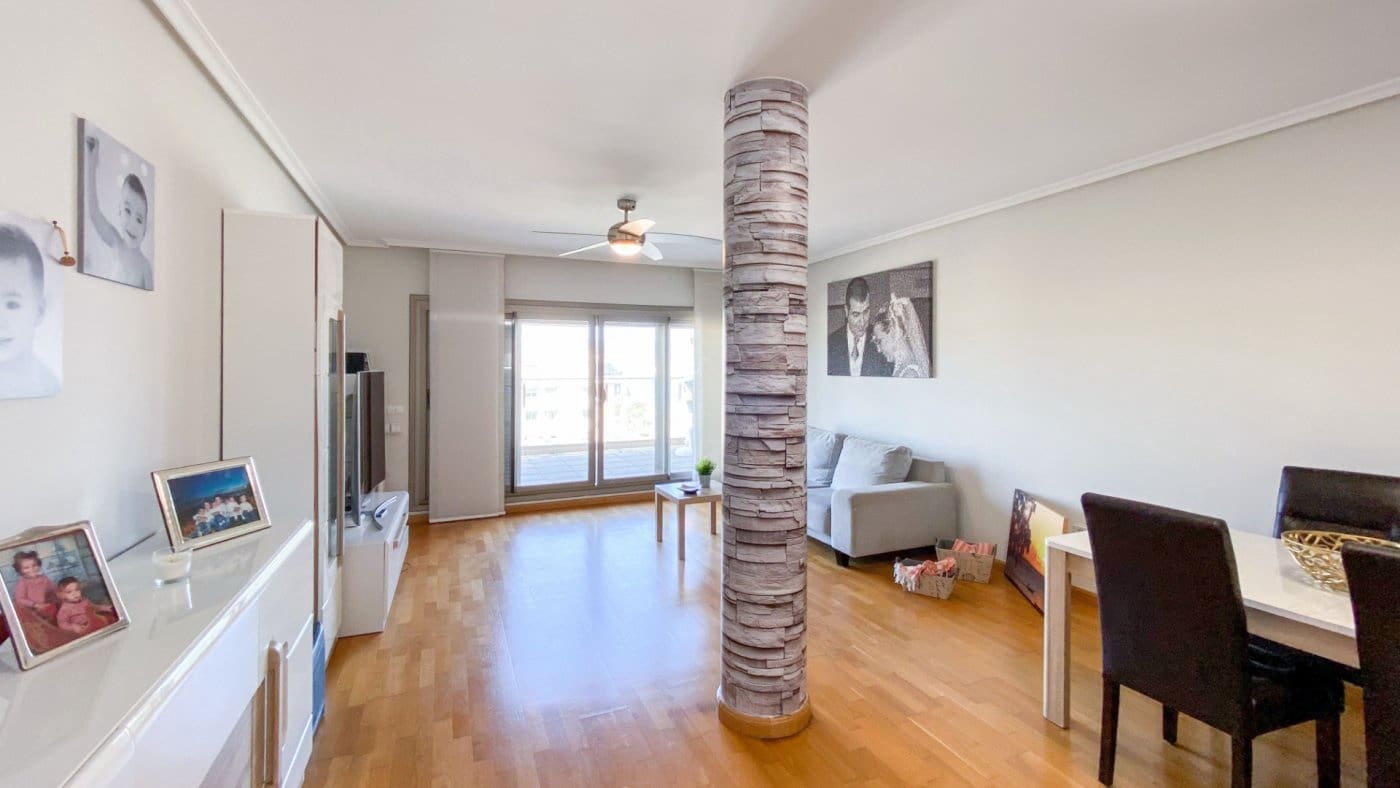 3 sypialnia Penthouse do wynajęcia w Miasto Malaga z garażem - 3 500 € (Ref: 9338832)