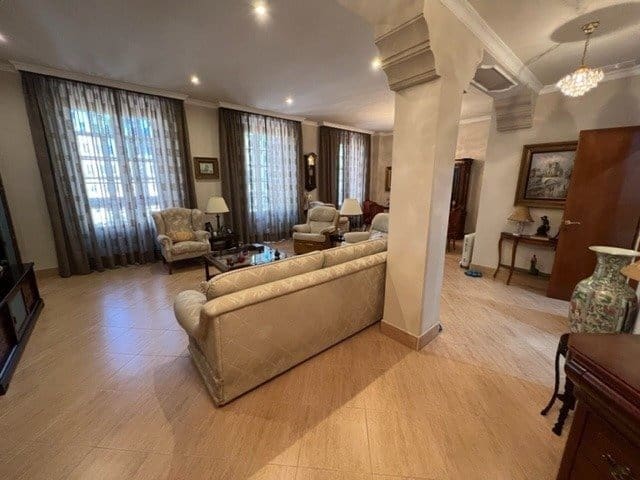 4 chambre Appartement à vendre à Centro Historico, Malaga ville - 1 590 000 € (Ref: 9338834)