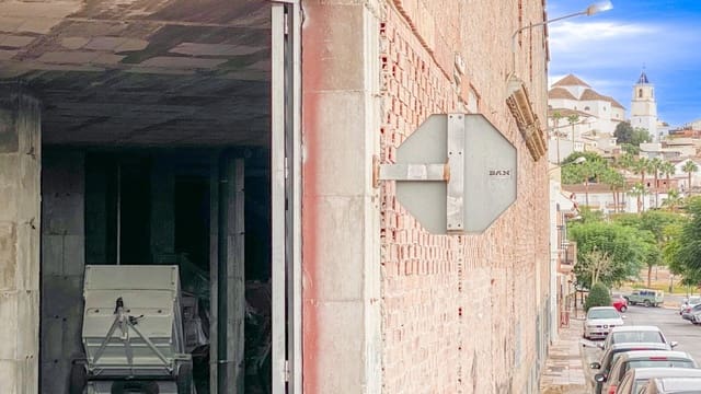 Erhverv til salg i Alhaurín el Grande - € 750.000 (Ref: 9338851)