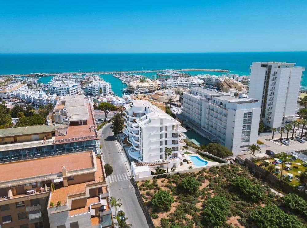 3 soveværelse Lejlighed til salg i Benalmadena med swimmingpool garage - € 704.000 (Ref: 9338883)