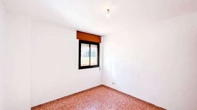 4 soveværelse Lejlighed til salg i La Luz, Málaga by med swimmingpool - € 450.000 (Ref: 9338888)