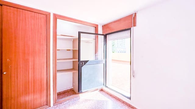 4 soveværelse Lejlighed til salg i La Luz, Málaga by med swimmingpool - € 450.000 (Ref: 9338888)