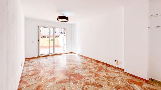 4 soveværelse Lejlighed til salg i La Luz, Málaga by med swimmingpool - € 450.000 (Ref: 9338888)