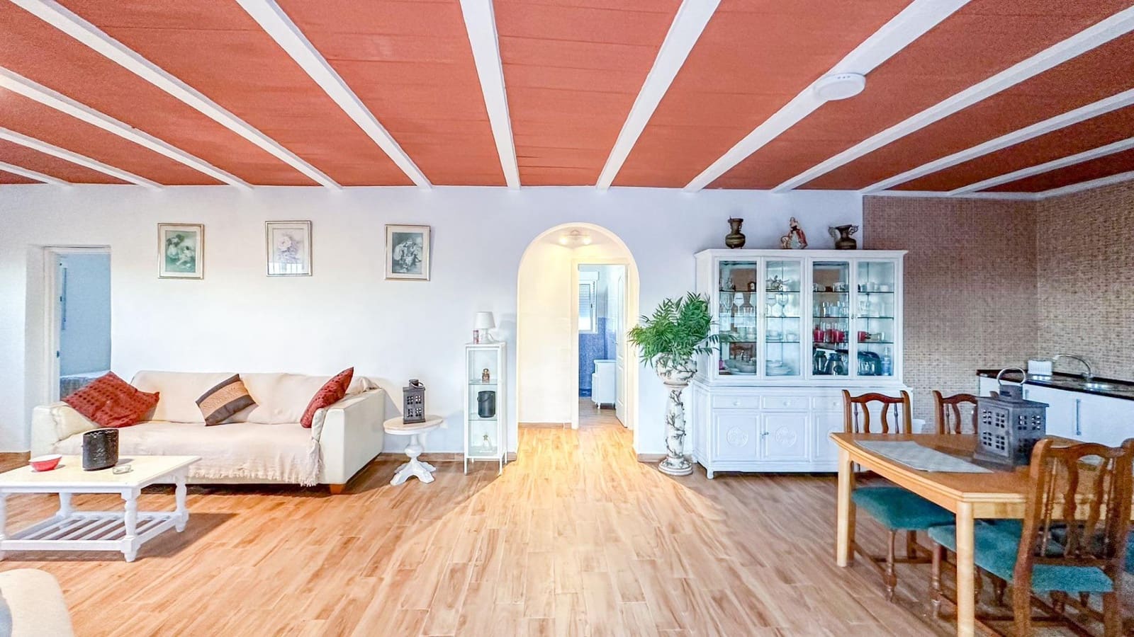 12 makuuhuone Huvila myytävänä paikassa Alhaurin el Grande mukana uima-altaan 
autotalli - 960 000 € (Ref: 9338889)