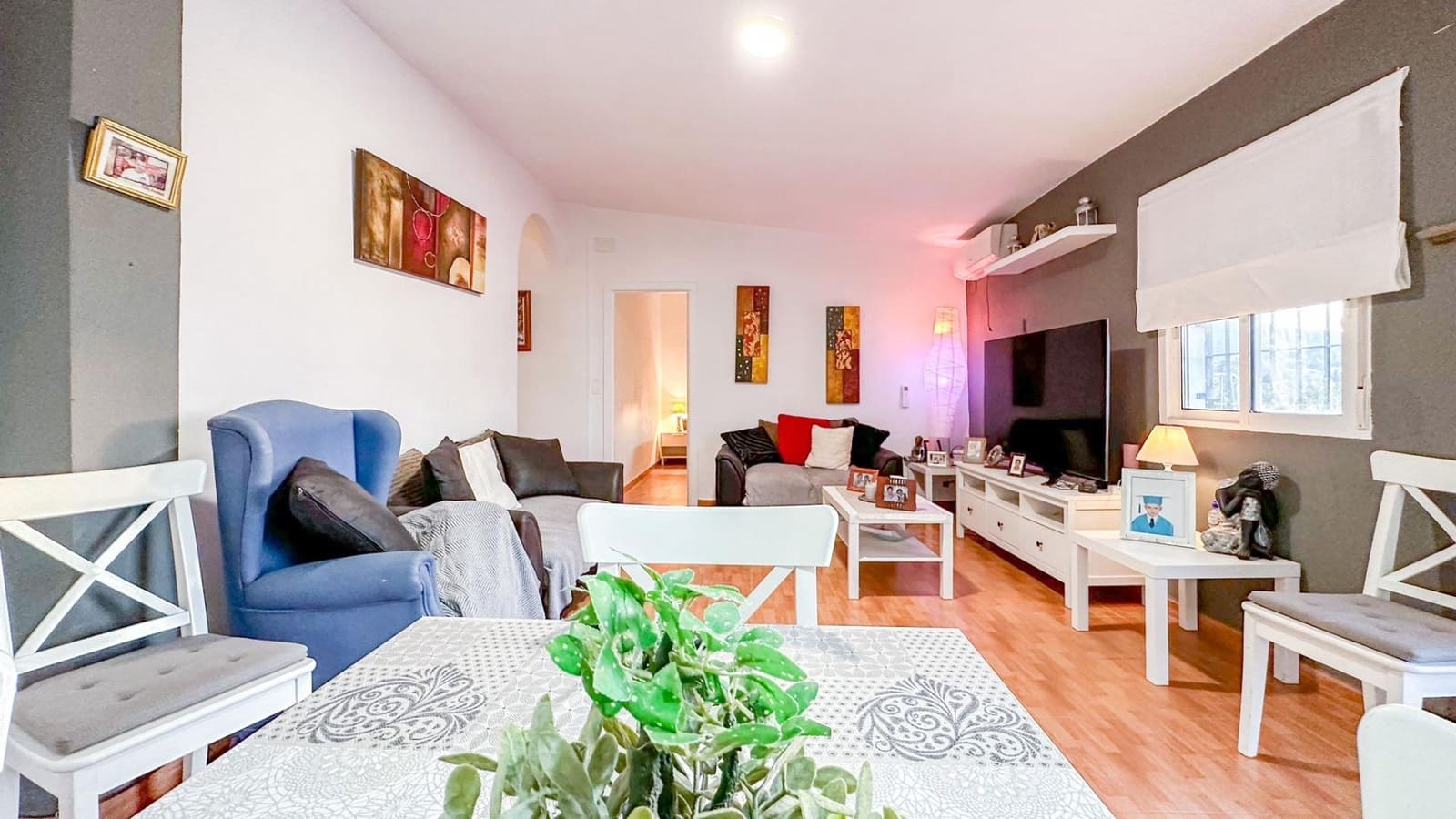 12 makuuhuone Huvila myytävänä paikassa Alhaurin el Grande mukana uima-altaan 
autotalli - 960 000 € (Ref: 9338889)