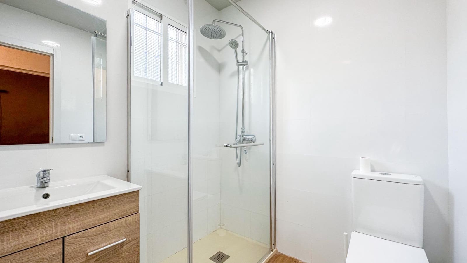 12 sypialnia Willa na sprzedaż w Alhaurin el Grande z basenem garażem - 990 000 € (Ref: 9338890)