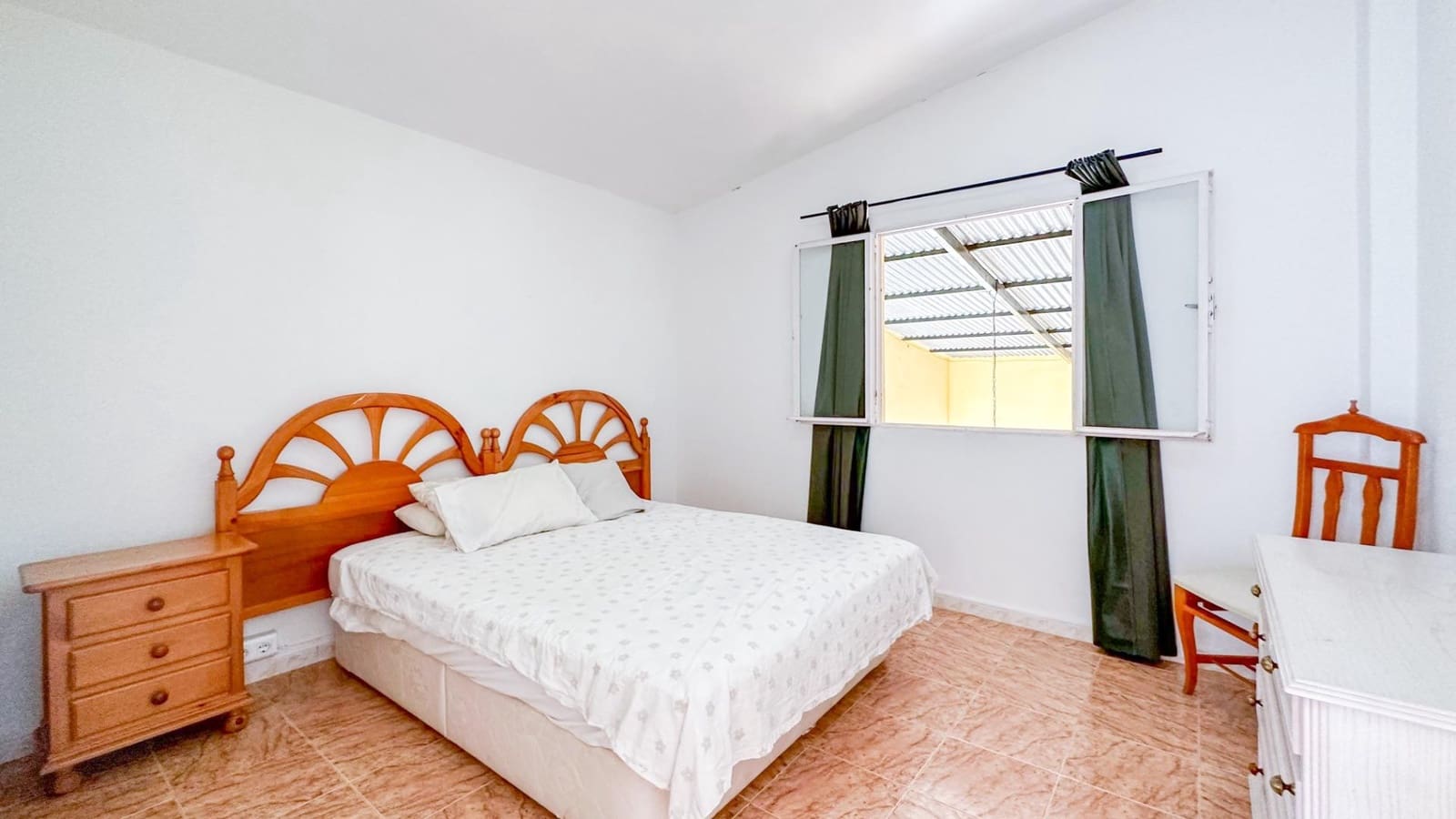 12 sypialnia Willa na sprzedaż w Alhaurin el Grande z basenem garażem - 990 000 € (Ref: 9338890)