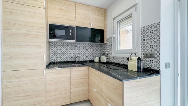 1 bedroom Flat for rent in Guadalmar, Málaga city with pool garage - € 1,800 (Ref: 9338895)