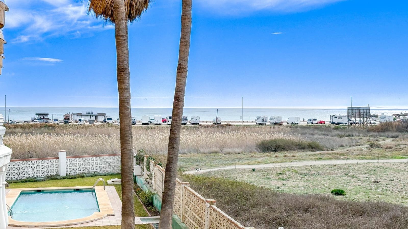 1 bedroom Flat for rent in Churriana with pool garage - € 1,800 (Ref: 9338895)