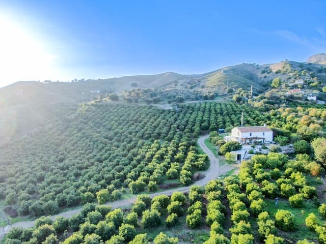 4 soverom Finca/Herregård til salgs i Alora med svømmebasseng garasje - € 949 000 (Ref: 9338905)