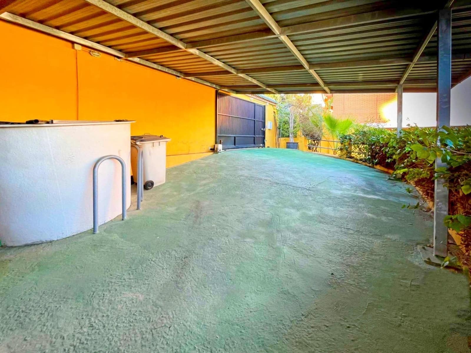 Tomt till salu i Malaga stad - 600 000 € (Ref: 9338910)