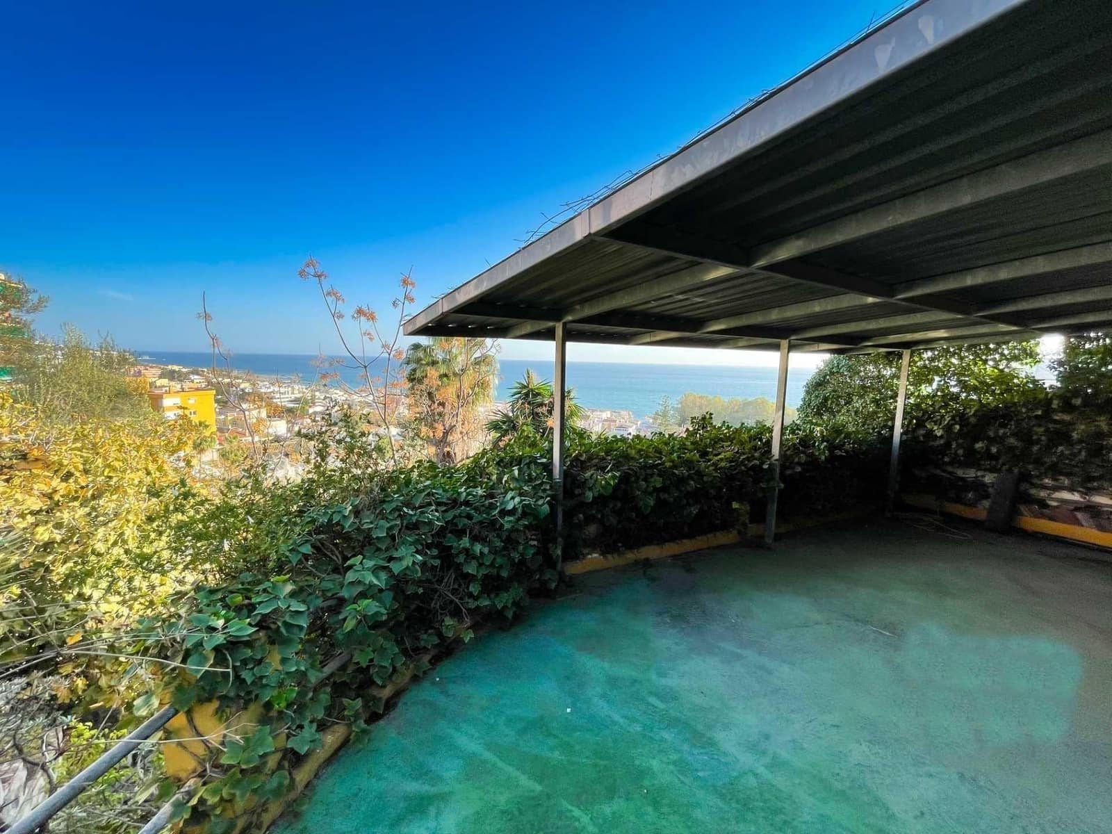 Tomt till salu i Malaga stad - 600 000 € (Ref: 9338910)