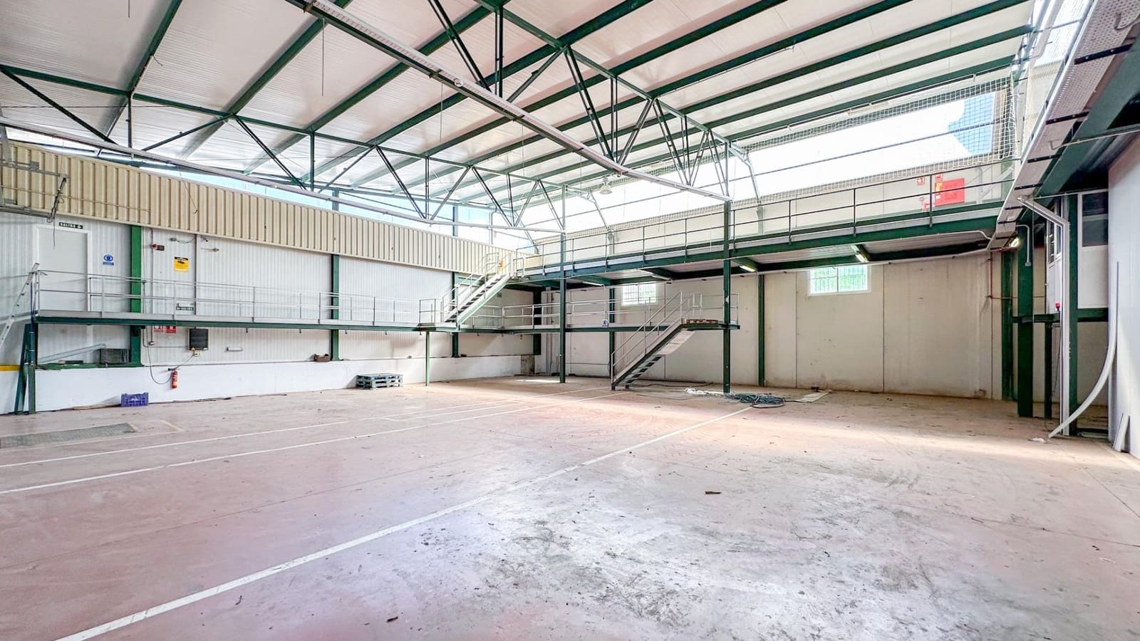 Bedrijf te koop in Malaga stad - € 2.590.000 (Ref: 9338912)