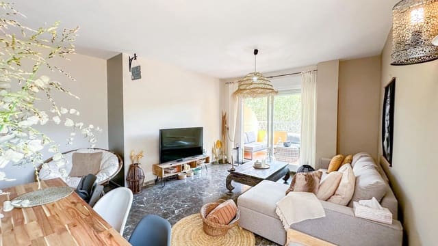 1 soverom Leilighet til leie i Carvajal, Fuengirola med svømmebasseng garasje - € 1 200 (Ref: 9338953)