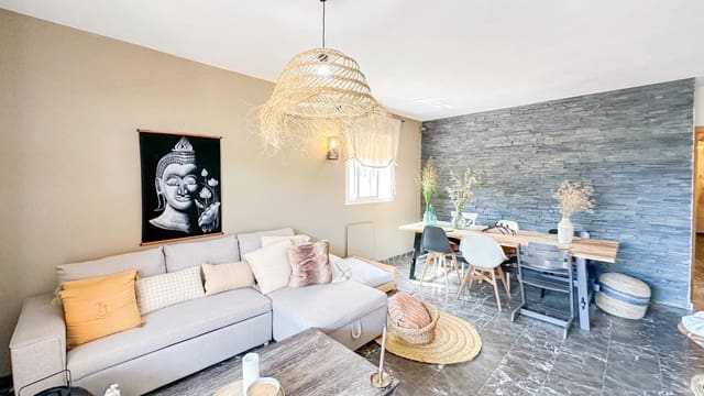 1 soverom Leilighet til leie i Carvajal, Fuengirola med svømmebasseng garasje - € 1 200 (Ref: 9338953)