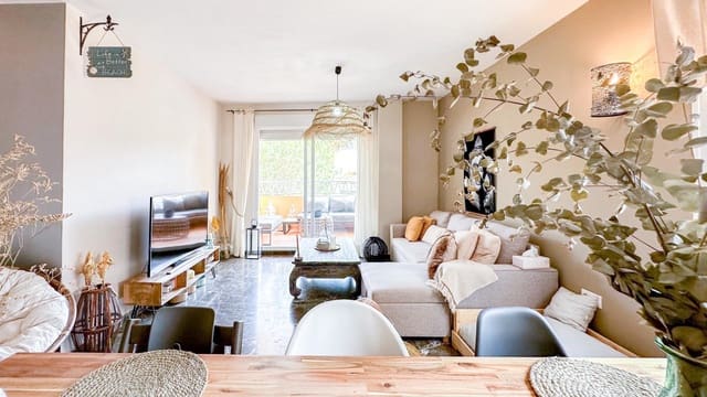 1 soverom Leilighet til leie i Carvajal, Fuengirola med svømmebasseng garasje - € 1 200 (Ref: 9338953)