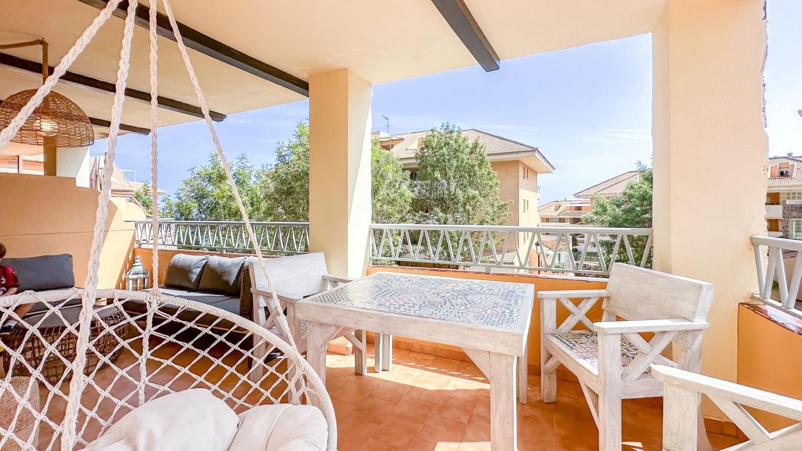 1 bedroom Flat for rent in Carvajal with pool garage - € 1,200 (Ref: 9338953)