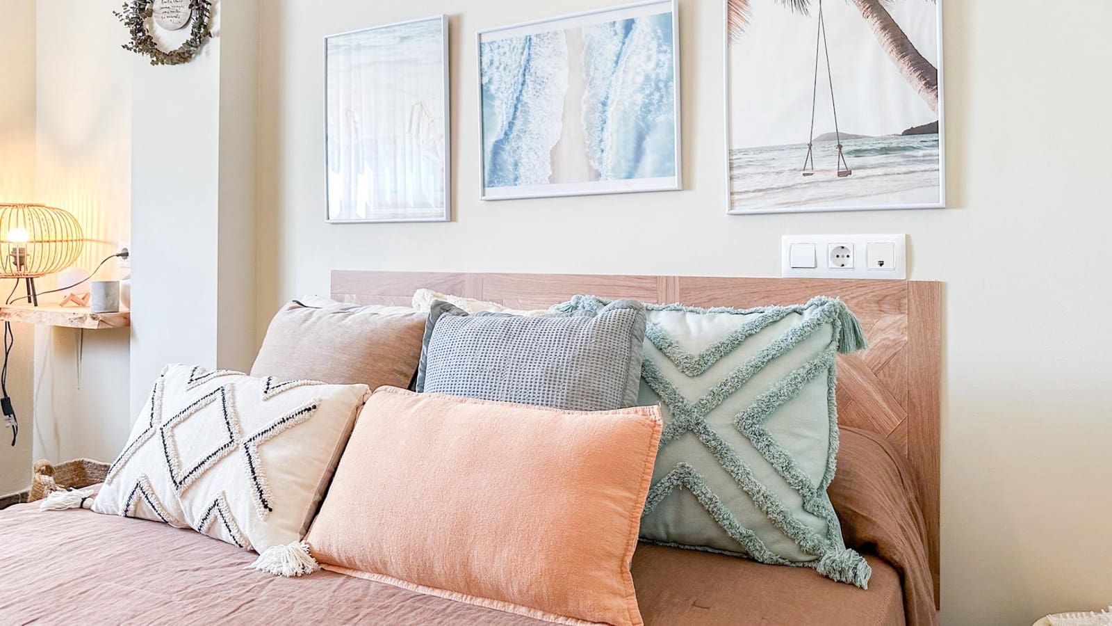 1 bedroom Flat for rent in Carvajal with pool garage - € 1,200 (Ref: 9338953)