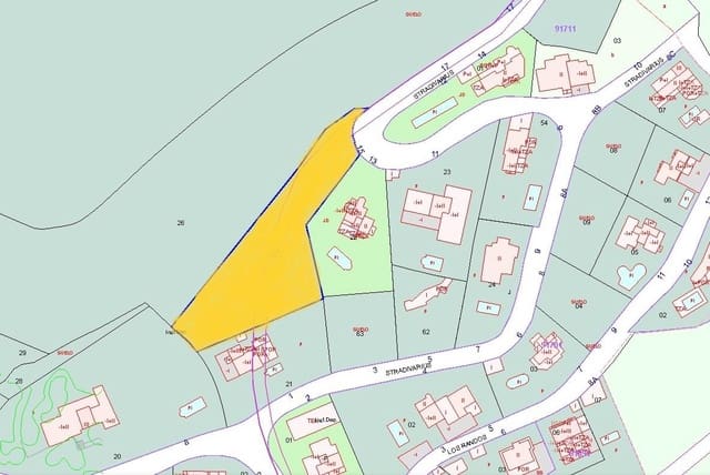 Tomt till salu i Pinares de San Antón, Málaga stad - 1 167 000 € (Ref: 9338957)