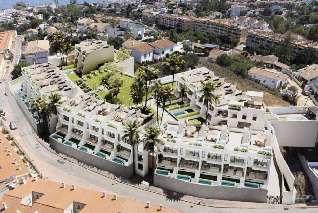 3 soveværelse Rækkehus til salg i Fuengirola med swimmingpool garage - € 590.000 (Ref: 9338961)