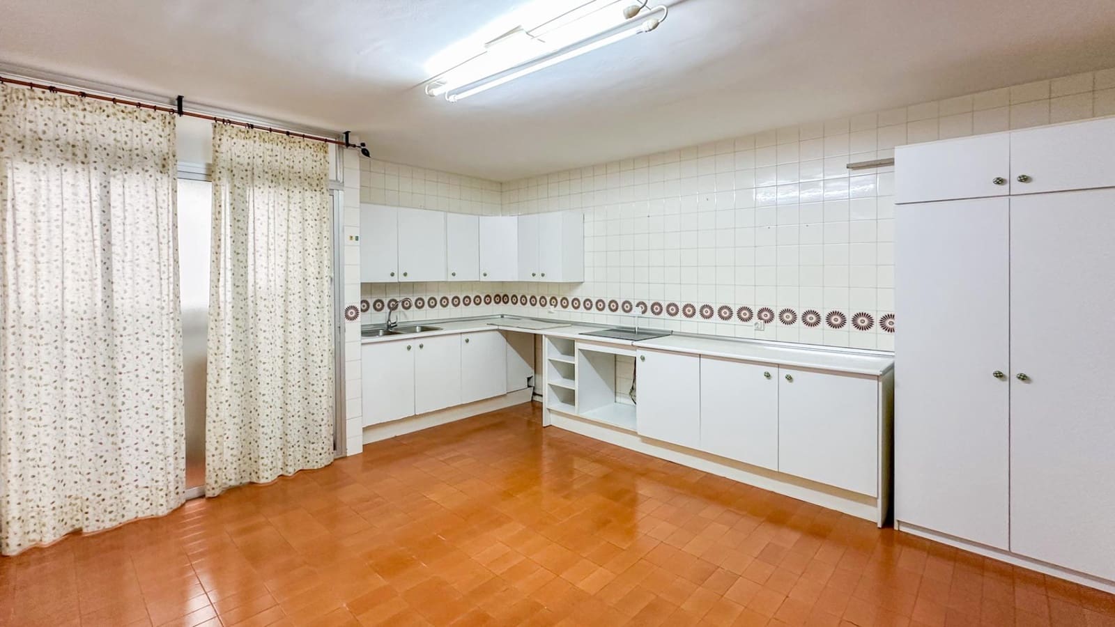 4 soverom Leilighet til salgs i Malaga by med garasje - € 550 000 (Ref: 9338962)