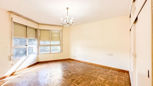 4 soverom Leilighet til salgs i Pol Alameda, Málaga by med garasje - € 550 000 (Ref: 9338962)