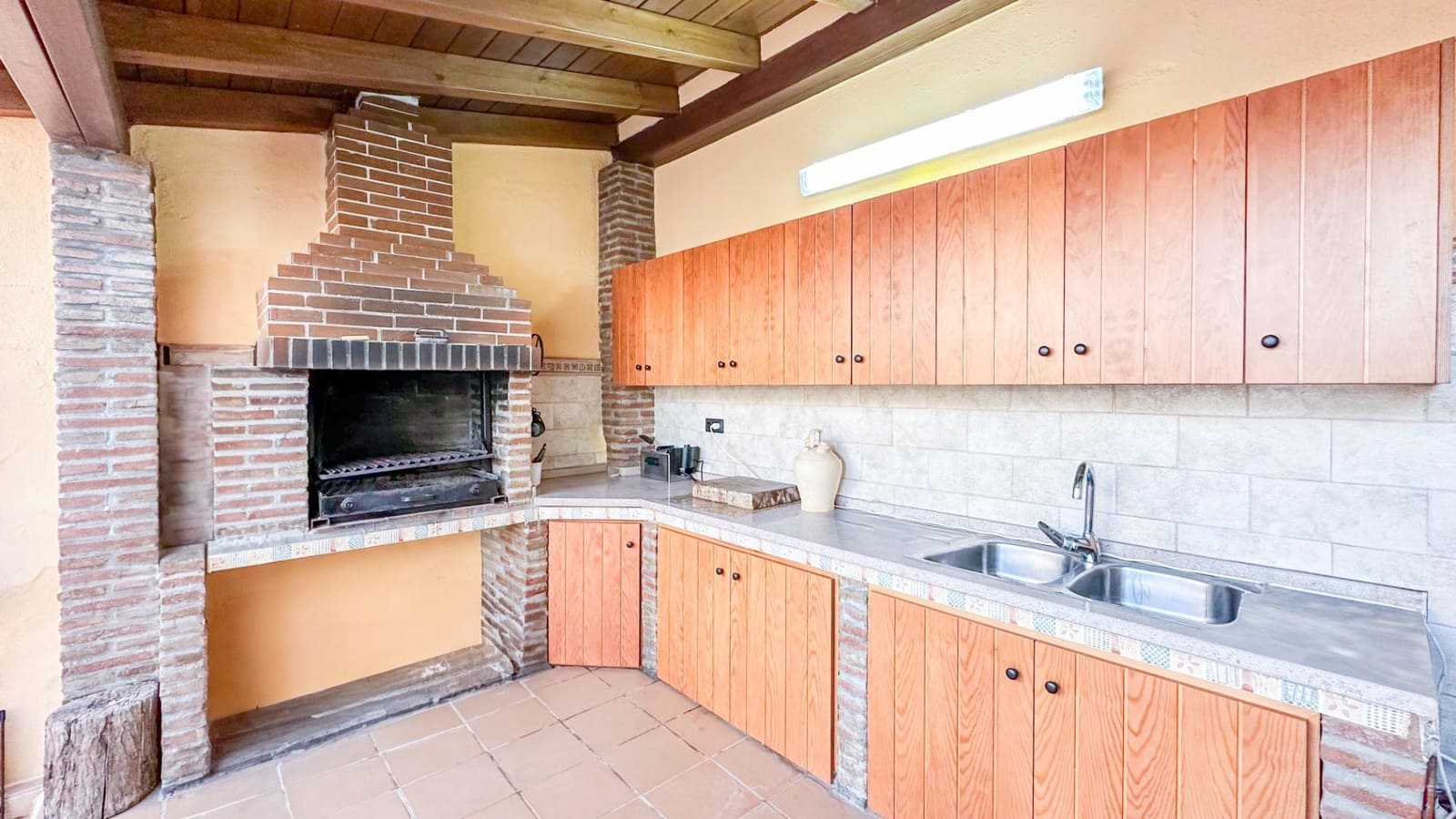 3 sypialnia Dom szeregowy na sprzedaż w Coin z basenem garażem - 320 000 € (Ref: 9338970)