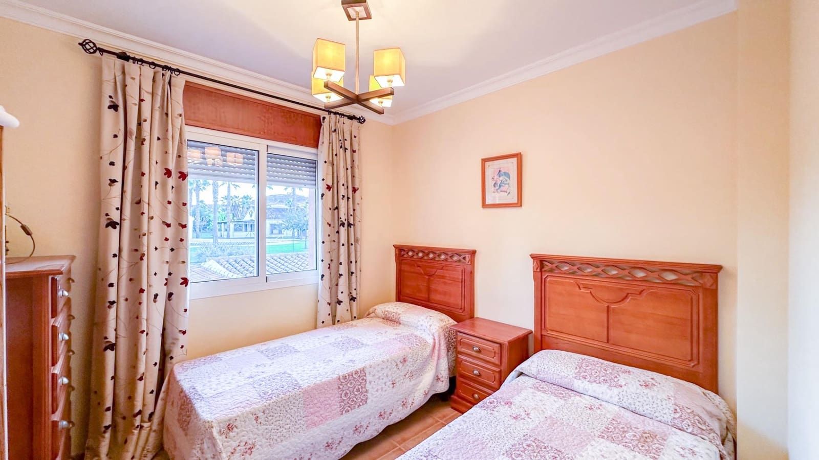 3 sypialnia Dom szeregowy na sprzedaż w Coin z basenem garażem - 320 000 € (Ref: 9338970)