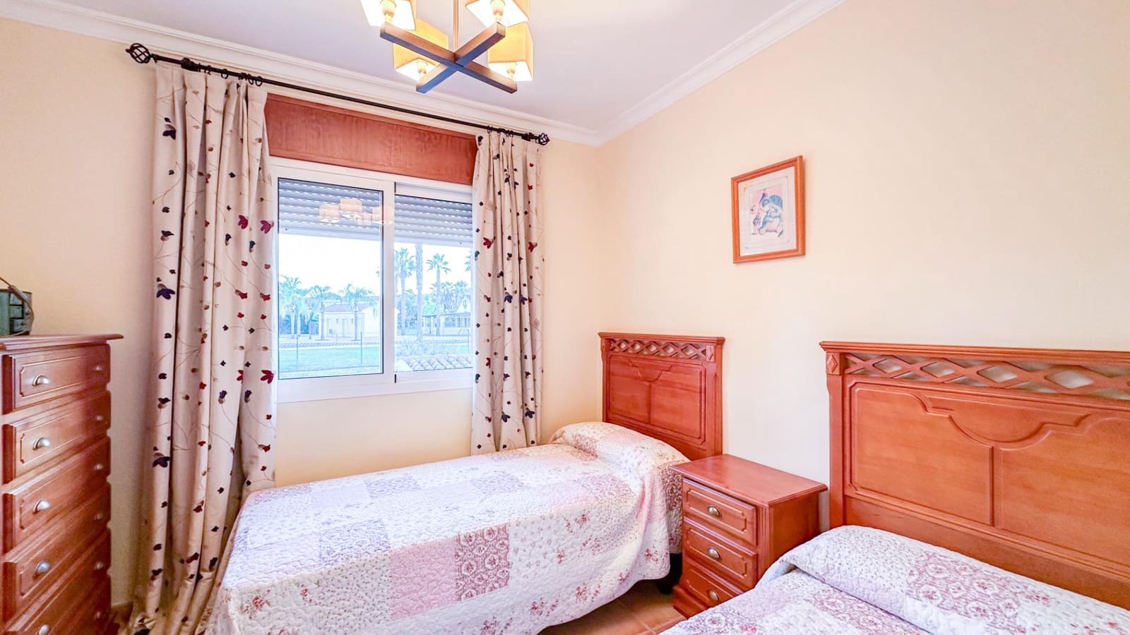 3 sypialnia Dom szeregowy na sprzedaż w Coin z basenem garażem - 320 000 € (Ref: 9338970)