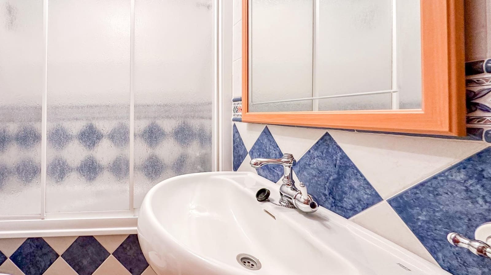 3 sypialnia Dom szeregowy na sprzedaż w Coin z basenem garażem - 320 000 € (Ref: 9338970)