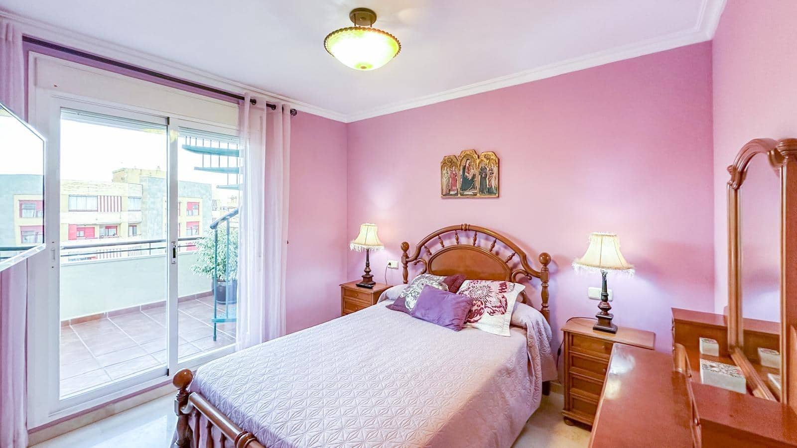 4 slaapkamer Penthouse te koop in Malaga stad met zwembad garage - € 960.000 (Ref: 9338973)