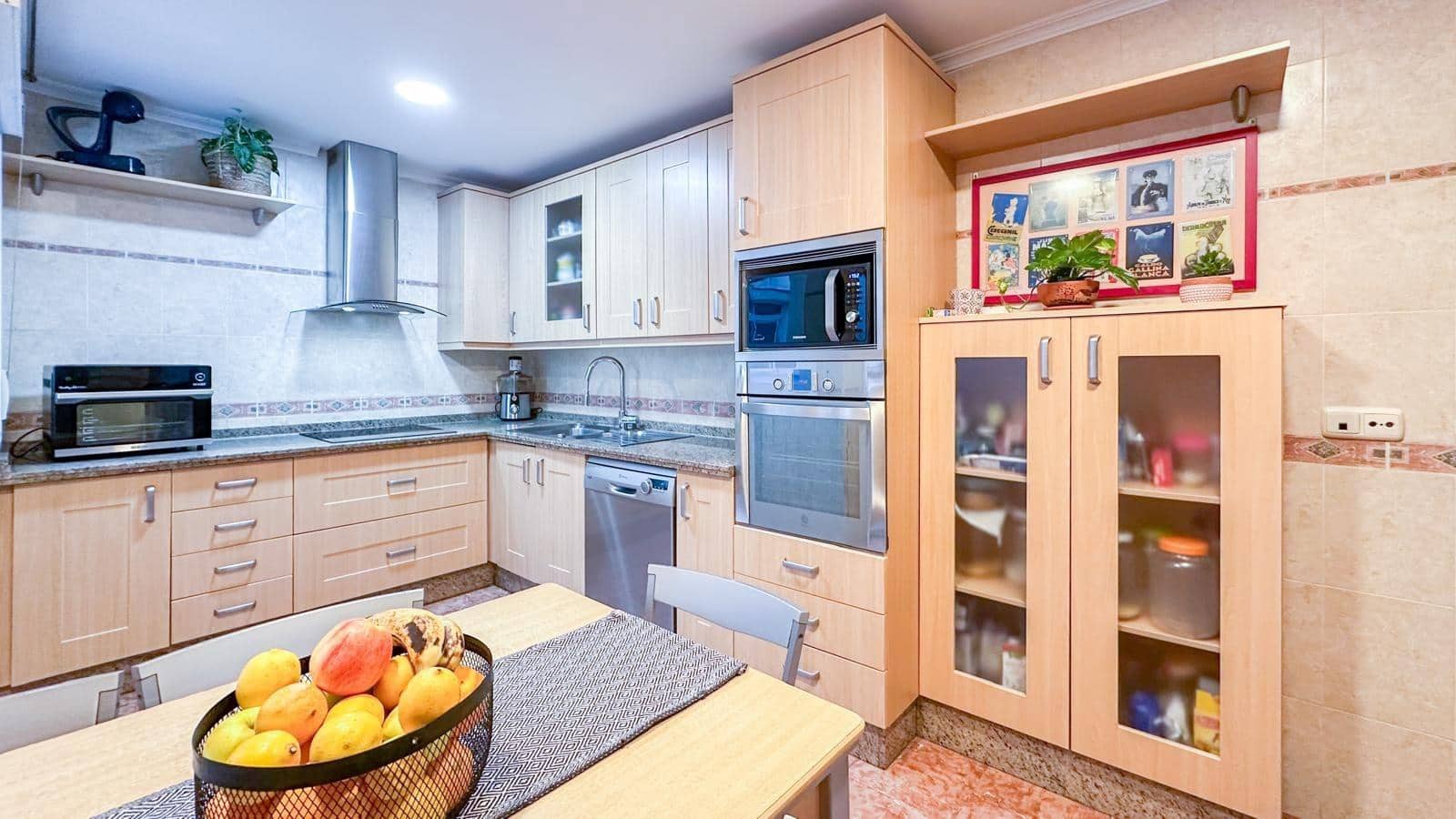 4 slaapkamer Penthouse te koop in Malaga stad met zwembad garage - € 960.000 (Ref: 9338973)