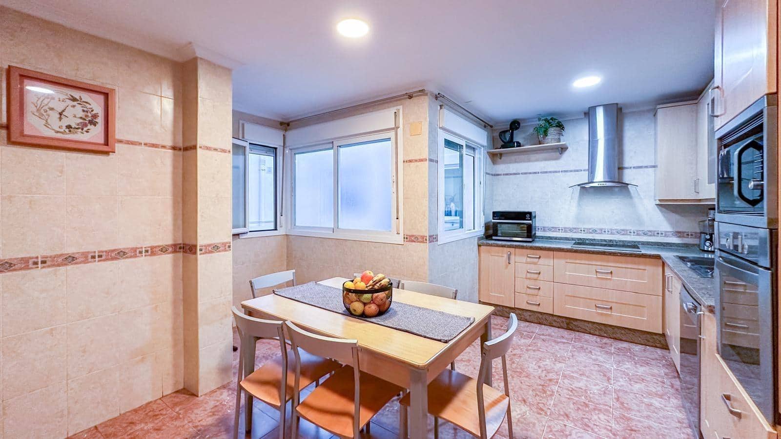 4 slaapkamer Penthouse te koop in Malaga stad met zwembad garage - € 960.000 (Ref: 9338973)