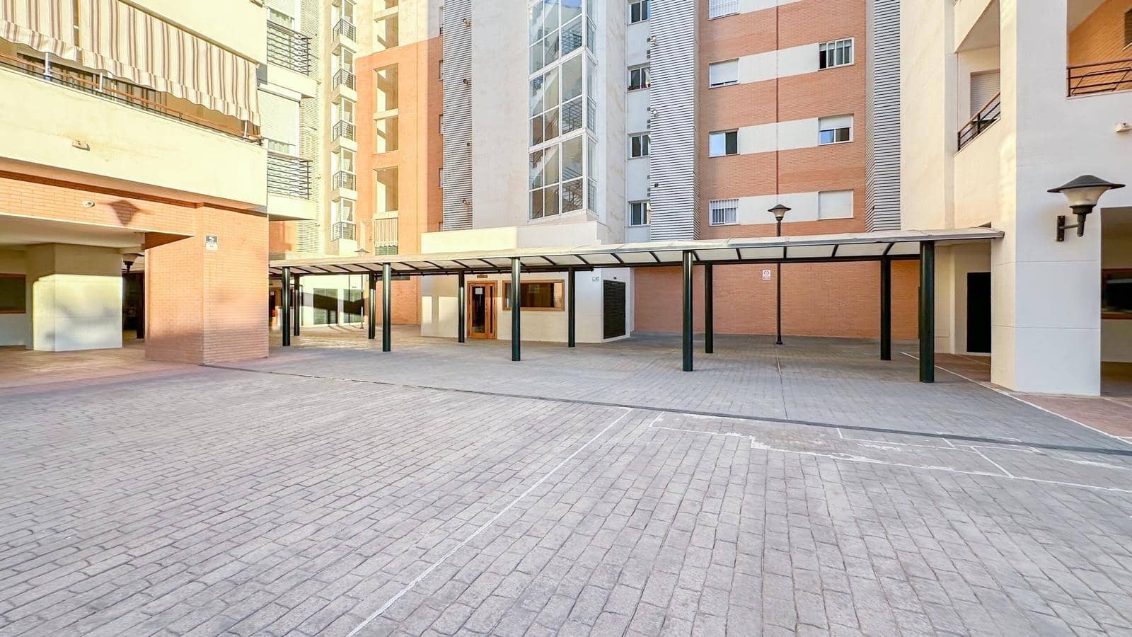 4 slaapkamer Penthouse te koop in Malaga stad met zwembad garage - € 960.000 (Ref: 9338973)