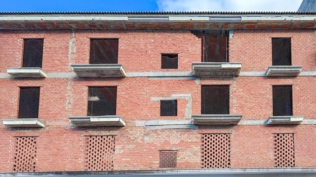 4 sypialnia Komercyjne na sprzedaż w Alhaurín el Grande - 1 550 000 € (Ref: 9338974)