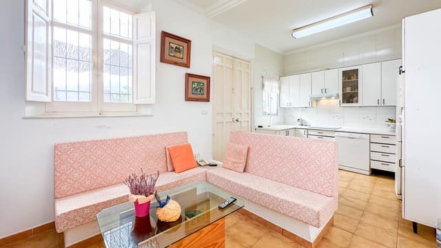 6 soveværelse Villa til salg i Bellavista, Málaga by - € 990.000 (Ref: 9338979)