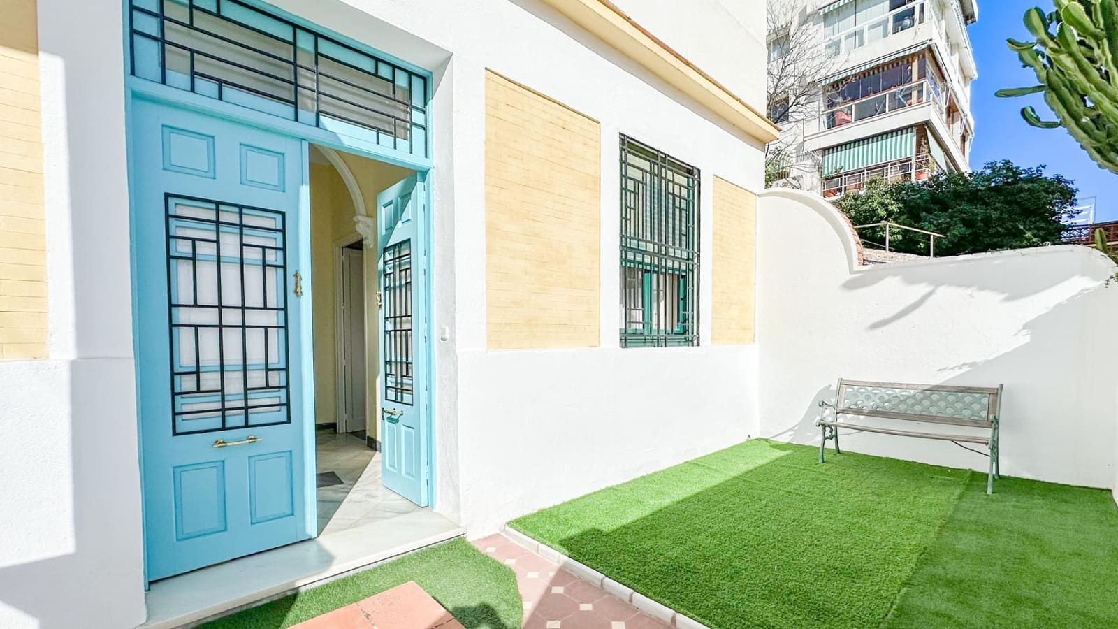 6 soverom Villa til salgs i Malaga by - € 990 000 (Ref: 9338979)