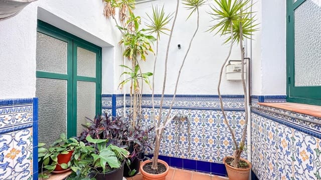 6 soveværelse Villa til salg i Bellavista, Málaga by - € 990.000 (Ref: 9338979)