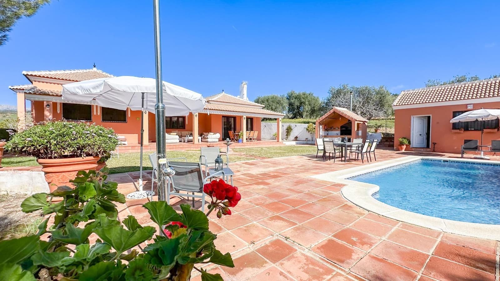 4 soverom Villa til salgs i Almogia med svømmebasseng - € 599 000 (Ref: 9338980)