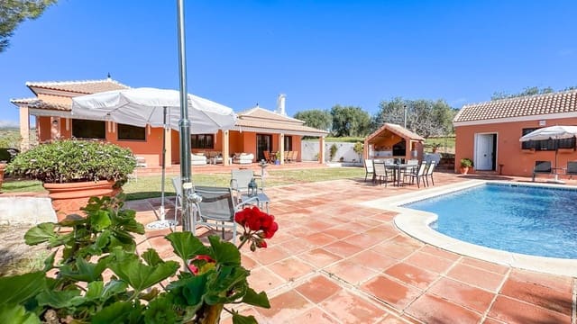 4 sypialnia Willa na sprzedaż w Almogía z basenem - 599 000 € (Ref: 9338980)