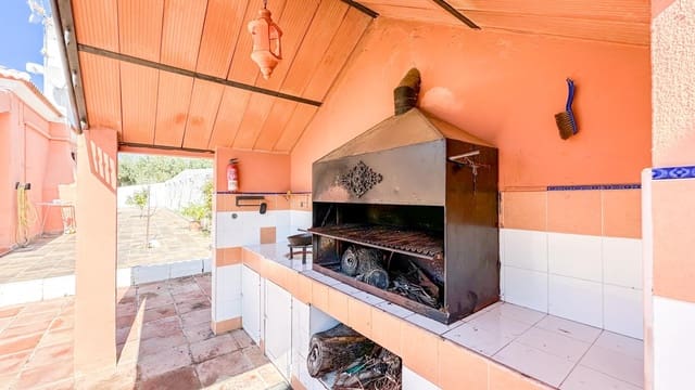 4 sypialnia Willa na sprzedaż w Almogía z basenem - 599 000 € (Ref: 9338980)