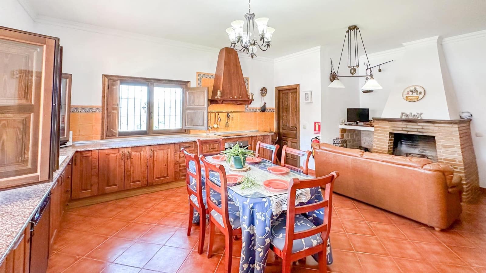 4 soverom Villa til salgs i Almogia med svømmebasseng - € 599 000 (Ref: 9338980)