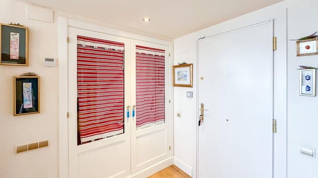 4 slaapkamer Penthouse te koop in Hacienda Bizcochero, Málaga stad met zwembad garage - € 658.000 (Ref: 9338981)