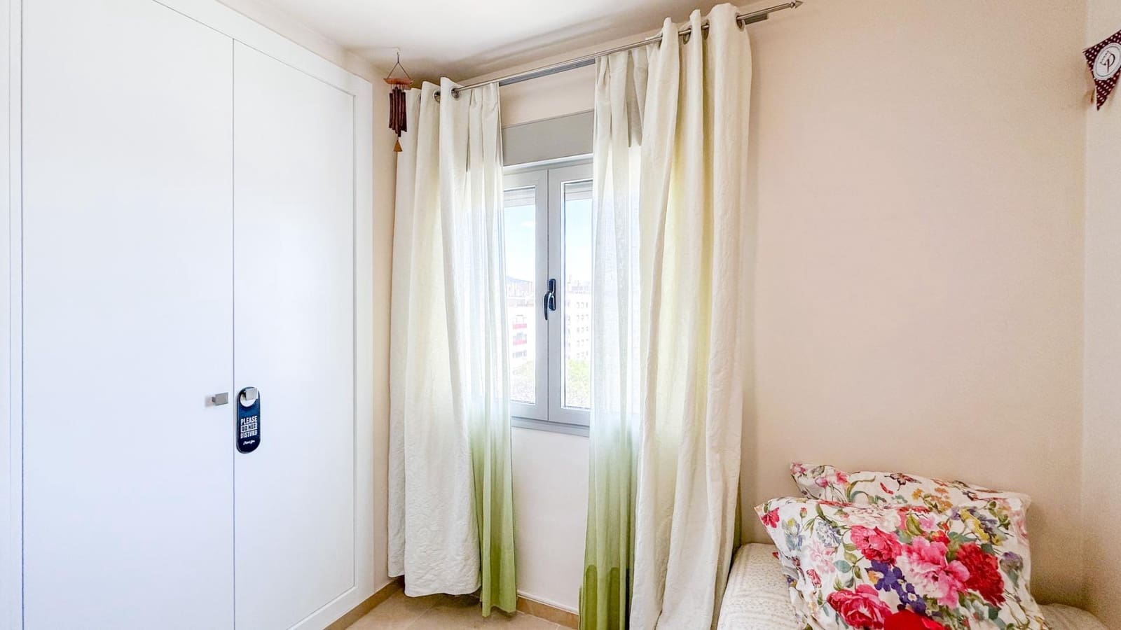 4 soverom Penthouse til salgs i Malaga by med svømmebasseng garasje - € 658 000 (Ref: 9338981)